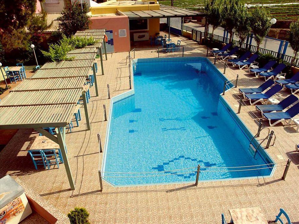 Minos Village Hotel Agia Marina  Luaran gambar